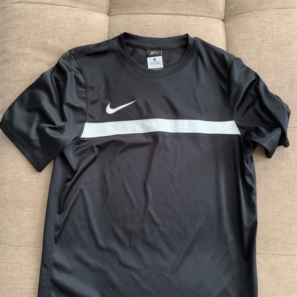 Men’s shirt